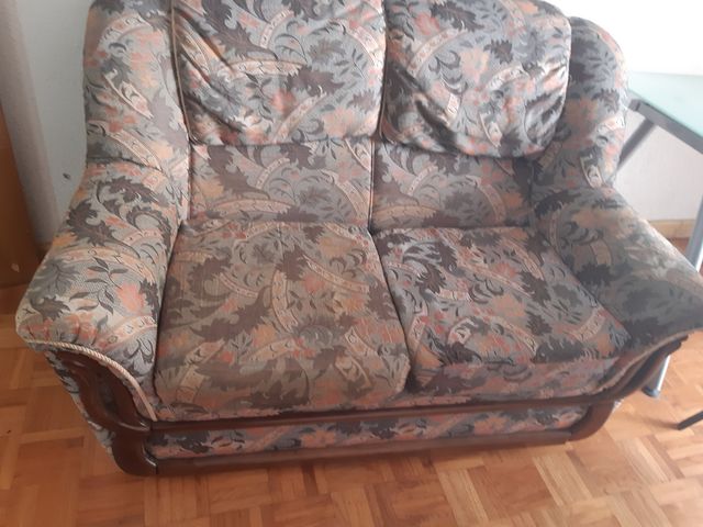 Sofá de 2 plazas estampado