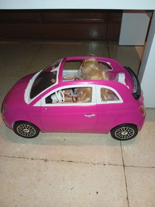 Coche rosa Barbie con 2 muñecas