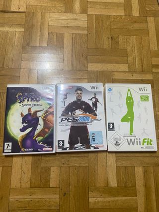Carátulas Juegos Wii: Spyro, PES 2008, Wii Fit