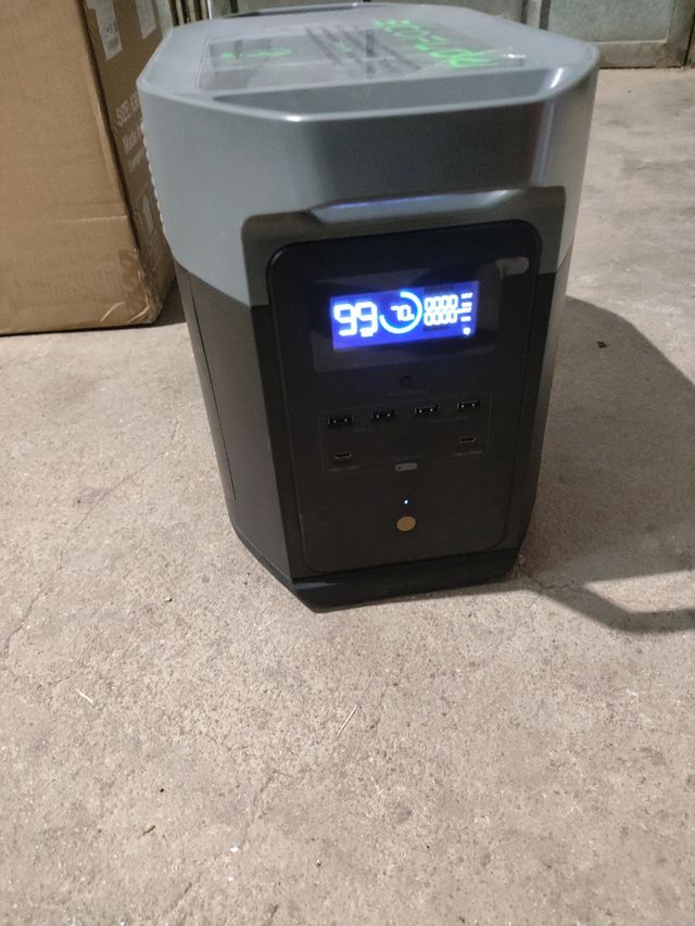 Estación de Energía EcoFlow 2016Wh