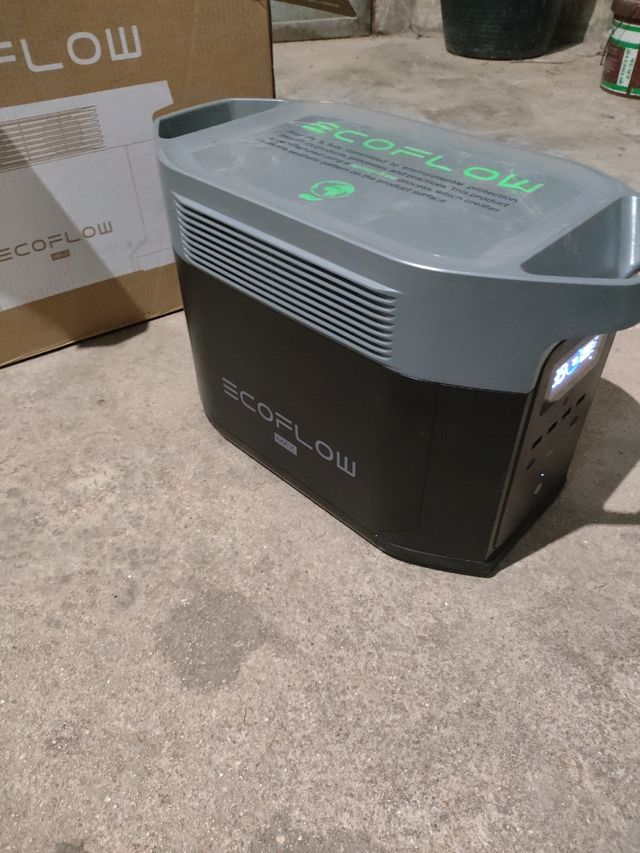 Estación de Energía EcoFlow 2016Wh
