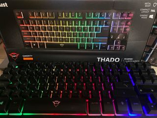 Teclado Gaming con luces LED
Fornite