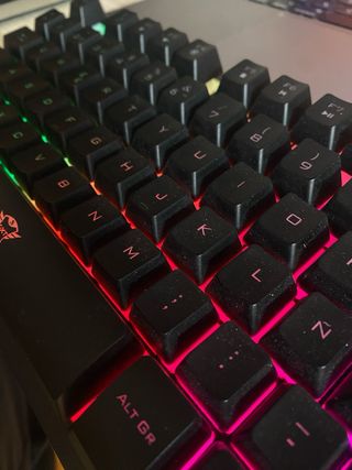 Teclado Gaming con luces LED
Fornite