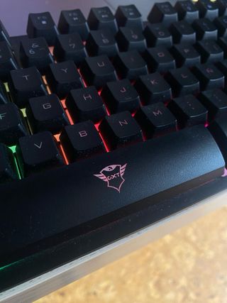 Teclado Gaming con luces LED
Fornite