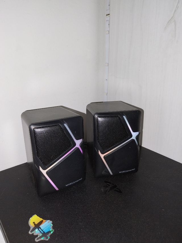 Altavoces Mars Gaming Negros y Multicolor