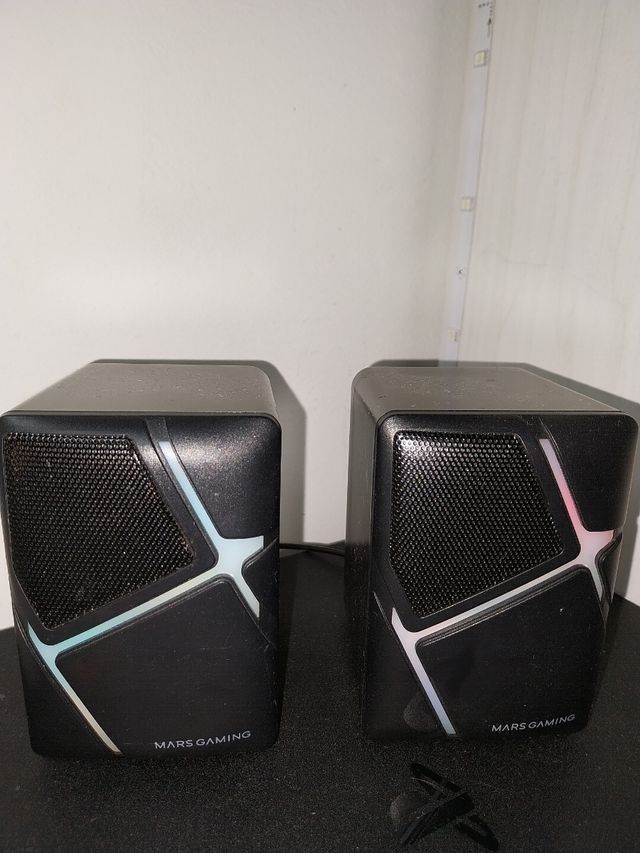 Altavoces Mars Gaming Negros y Multicolor