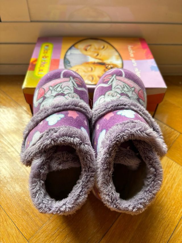Zapatillas casa Vulca Bicha Talla 24