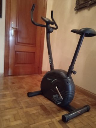 Bicicleta Estática Negra