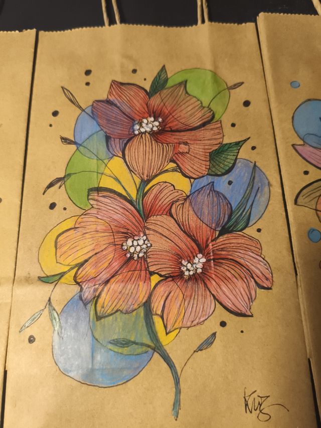 Bolsas de regalo kraft decoradas a mano