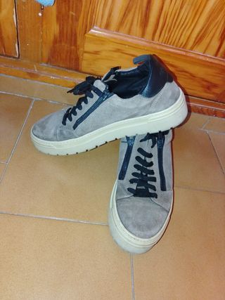 Zapatillas Antonio Morato con cremallera