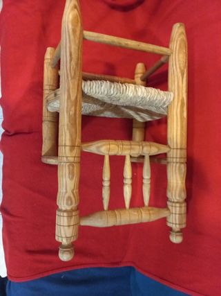 Silla infantil antigua de enea