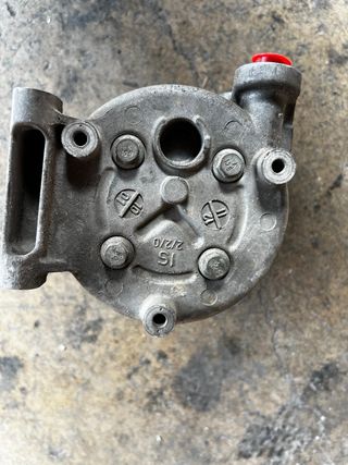 Compresor A/C Ford Fiesta 2011 1.2i