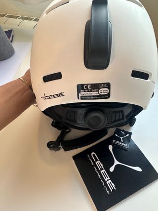Casco de esquí Cébé blanco