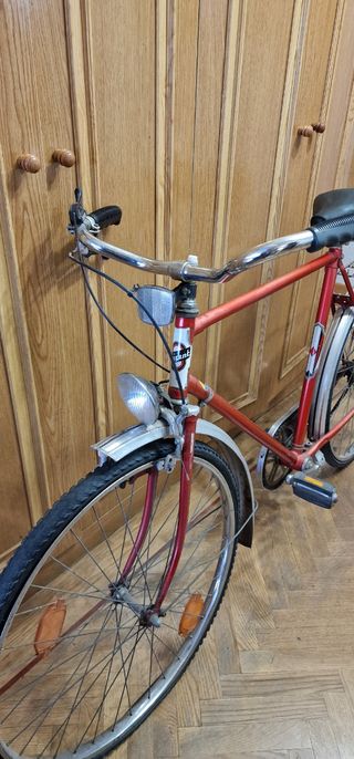 Bicicleta BH antigua