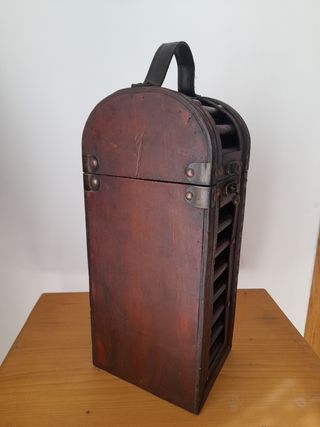 Scatola in legno per bottiglie