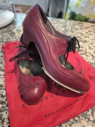 Zapatos de baile flamenco burdeos 