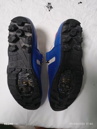 Zapatillas Ciclismo LUCK Azul/Rojo Talla 44