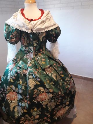 Traje regional valenciano niña 8-9 años