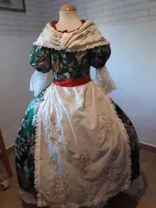 Traje regional valenciano niña 8-9 años