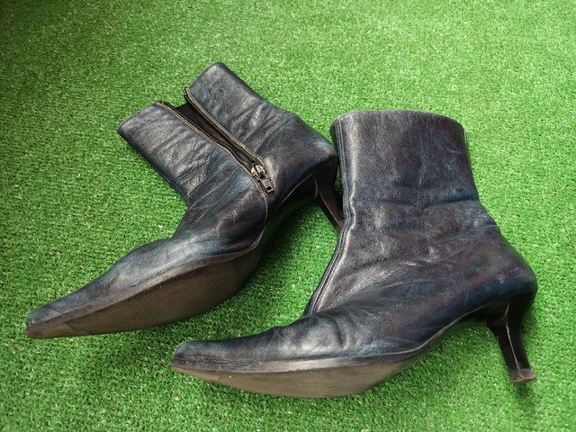 Botines piel punta fina mujer