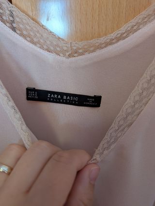 Blusa Lefties con encaje