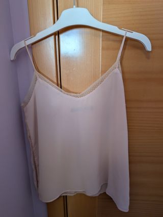 Blusa Lefties con encaje