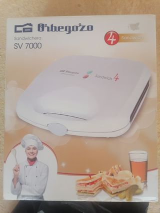 Sandwichera Orbegozo SV 7000 (4 sándwiches)