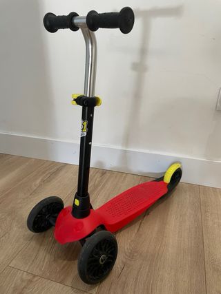 Patin infantil 3 ruedas rojo