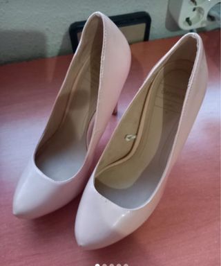 Zapatos de tacón Bershka rosa