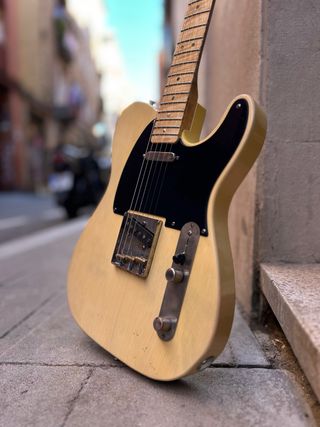 Guitarra Telecaster Pardo