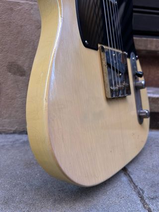 Guitarra Telecaster Pardo