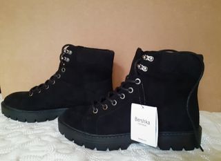 Botines Botas negras Bershka 