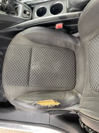 Opel Zafira Tourer 2015