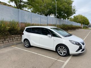 Opel Zafira Tourer 2015