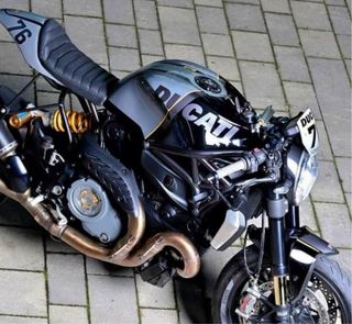 Ducati Monster,vendo o cambio por moto o coche