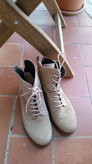 Botines Camila's Beige Talla 36