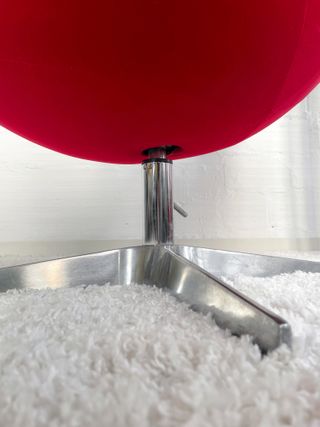 SILLÓN "EGG CHAIR". AÑO 2000