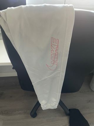 Pantalón de chándal Nike gris