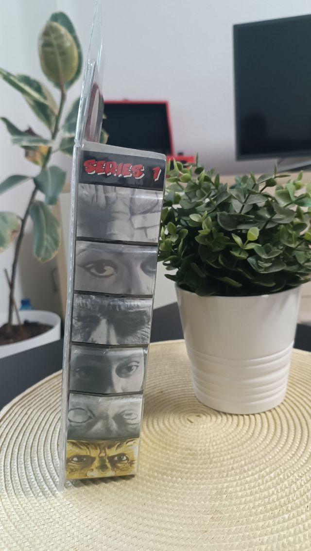 Muñeco de yellow bastard de sin city, figura