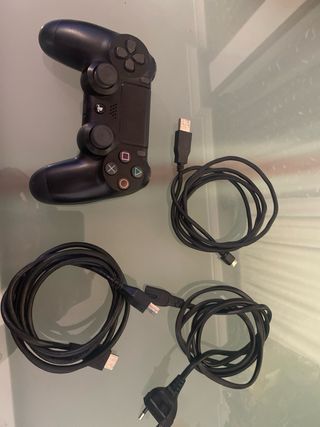 PS4 Slim 1TB Negra + 2 Juegos
