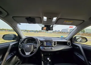 Toyota RAV4 2017