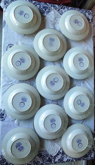 Servizio antico 22 piatti 1860