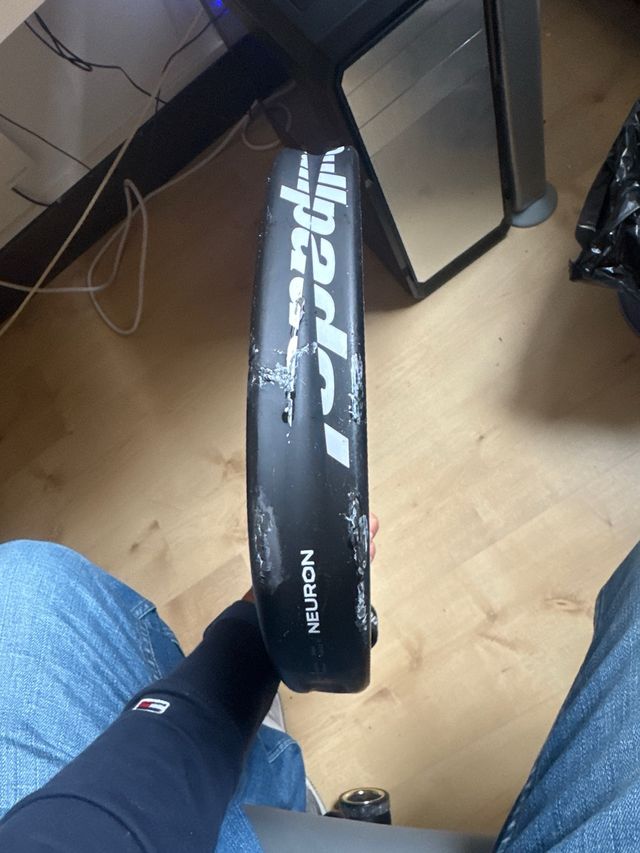 Bullpadel Neuron 2024