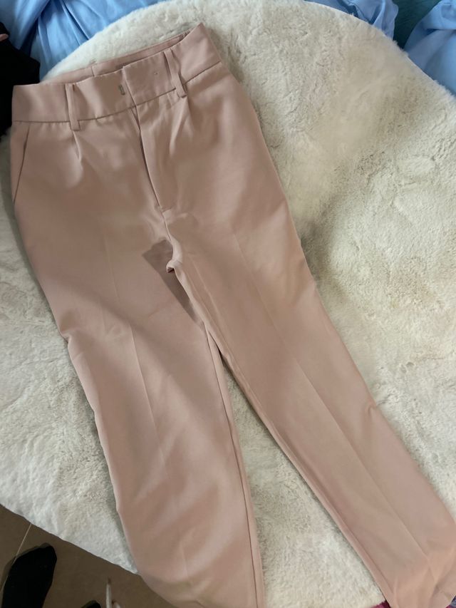 Pantalones elegantes rosa palo