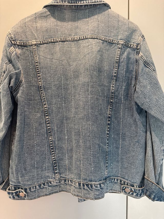 Giubbotto jeans con strass