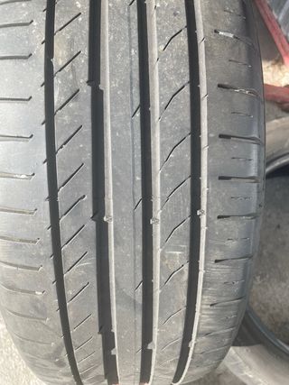 Neumáticos de coche