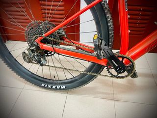 Bicicleta Scott Scale 970 Roja