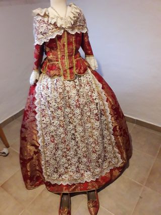 Traje valenciana fallera sigloXXVIII.exclusivo.FM