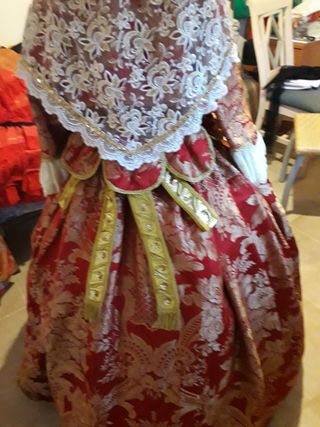 Traje valenciana fallera sigloXXVIII.exclusivo.FM