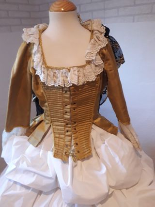 Traje valenciana fallera sigloXXVIII.exclusivo.FM
